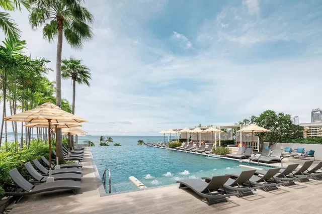 Holiday Inn Pattaya Strand