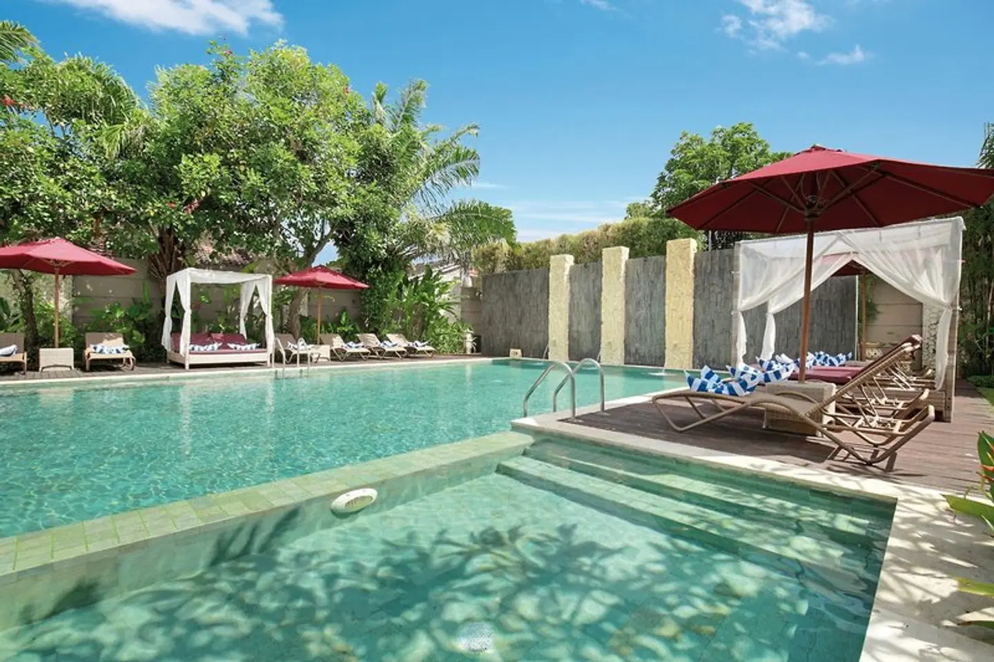 Lumbini Luxury Villas and Spa OUTDOOR_POOL