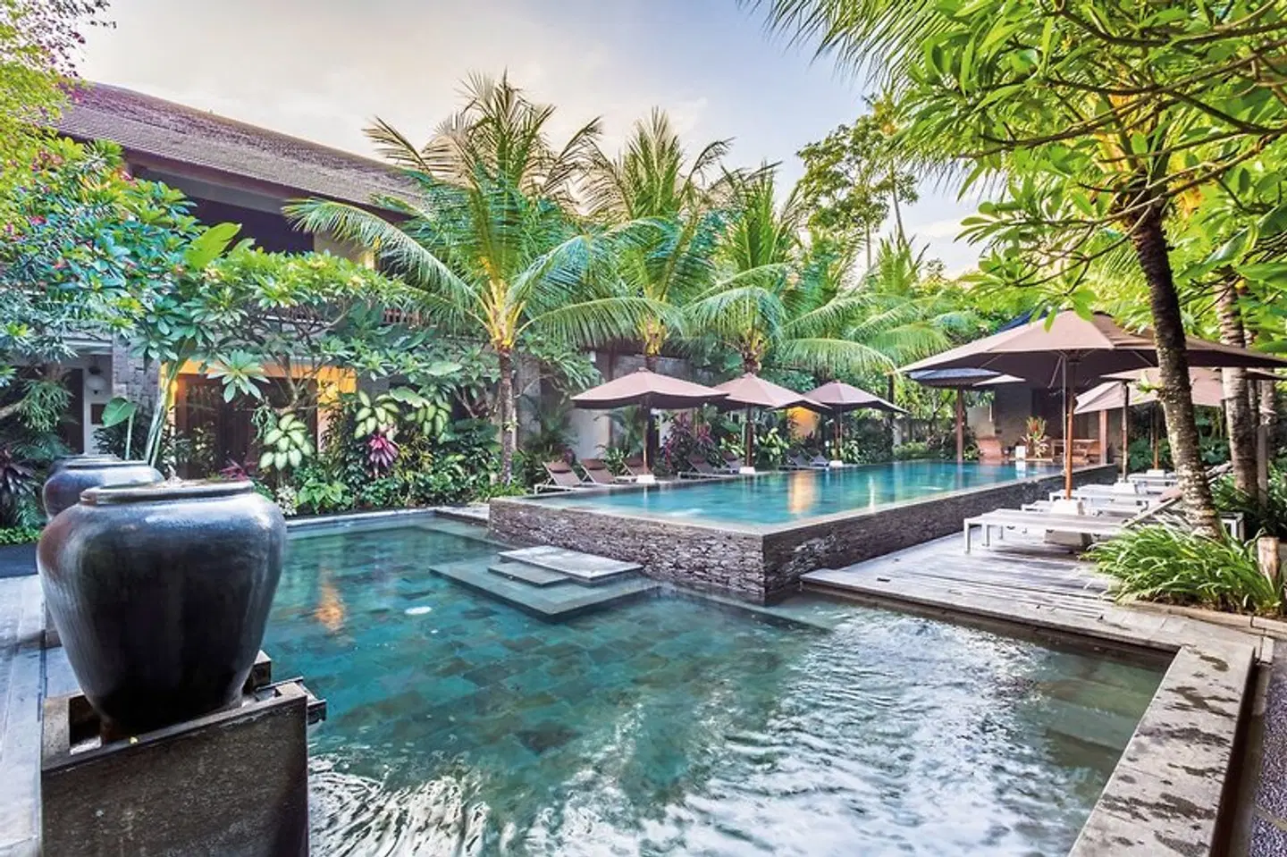 Kejora Suites OUTDOOR_POOL