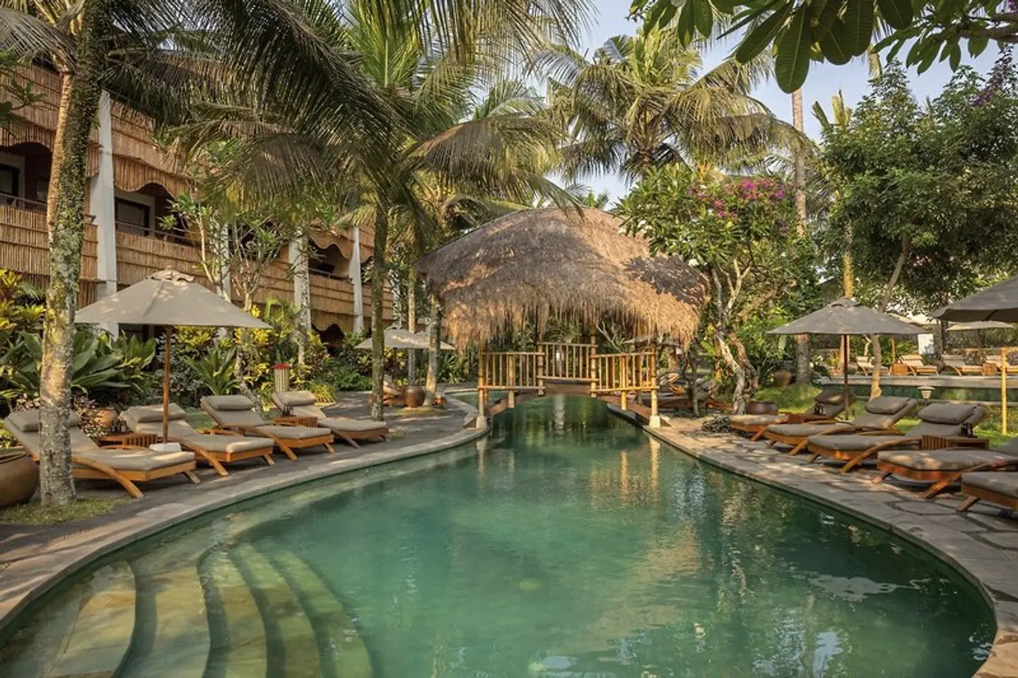 Alaya Resort Ubud OUTDOOR_POOL