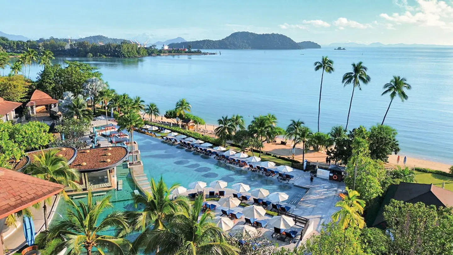 Pullman Phuket Panwa Beach Resort OUTDOOR_POOL