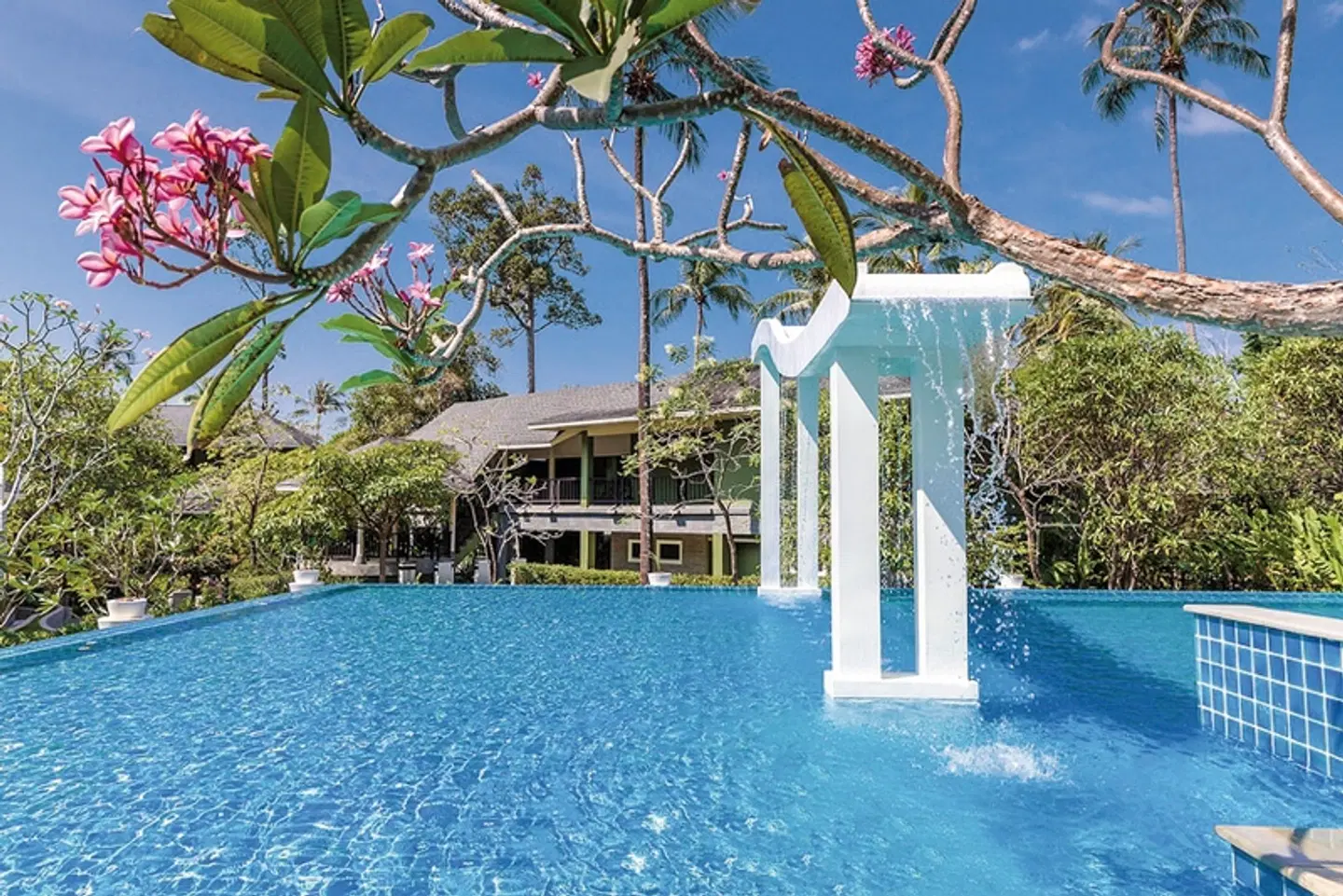 Mercure Koh Chang Hideaway OUTDOOR_POOL