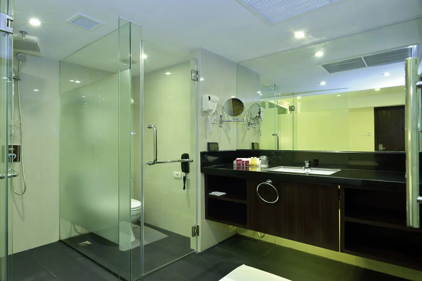 Hotel Royal Bangkok SPORTS_AND_LEISURE