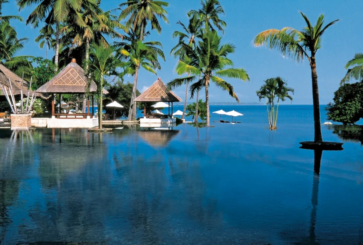The Oberoi Lombok OUTDOOR_POOL