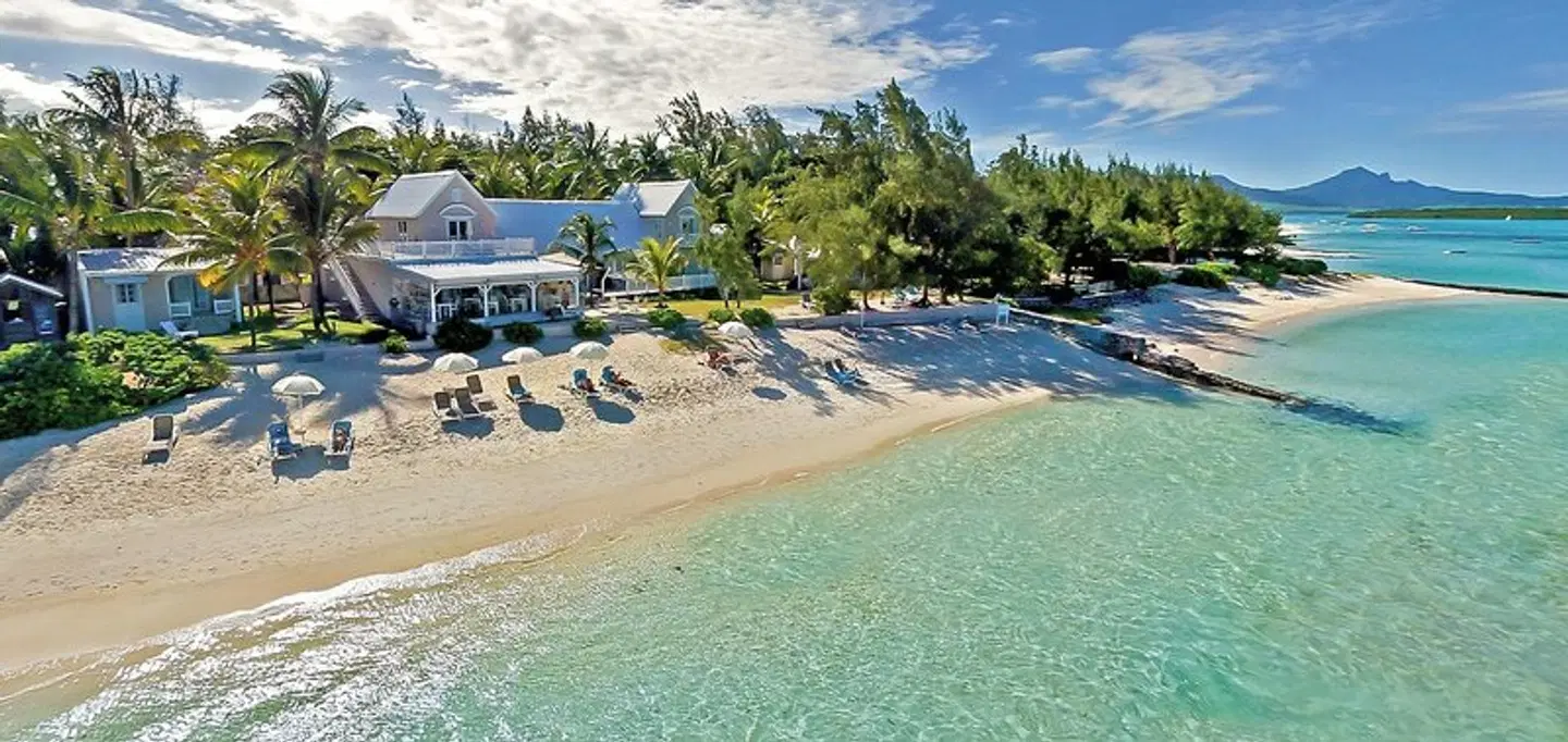 Astroea Beach Strand