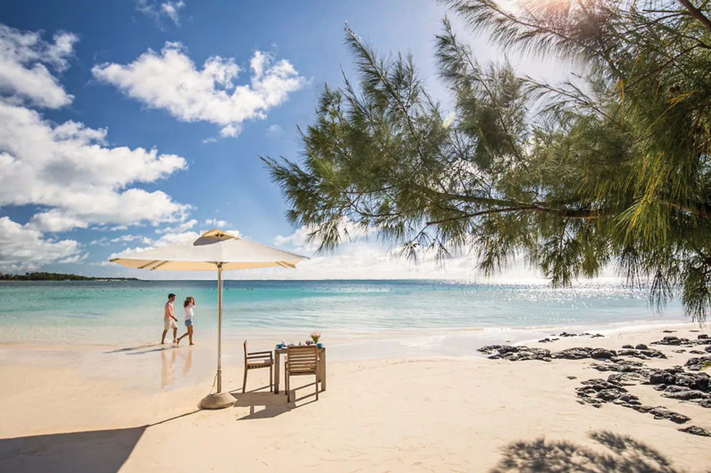 LUX* Belle Mare Villas Strand