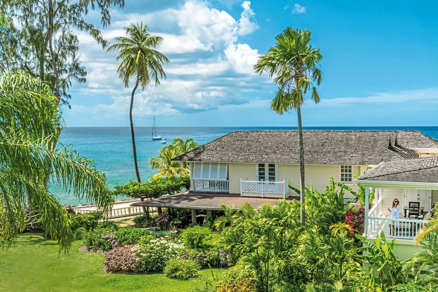 Coral Reef Club EXTERIOR