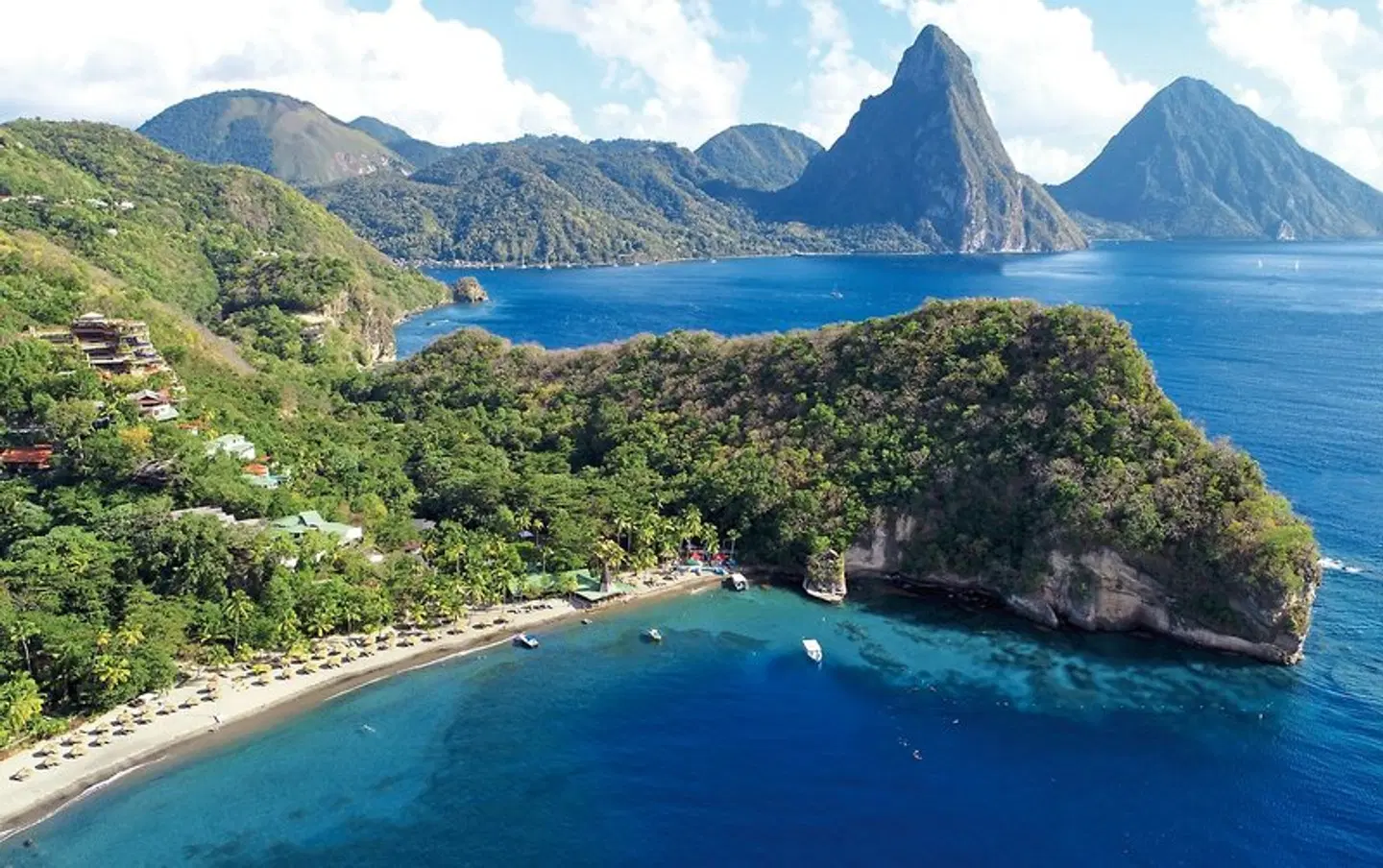 Jade Mountain LANDSCAPE
