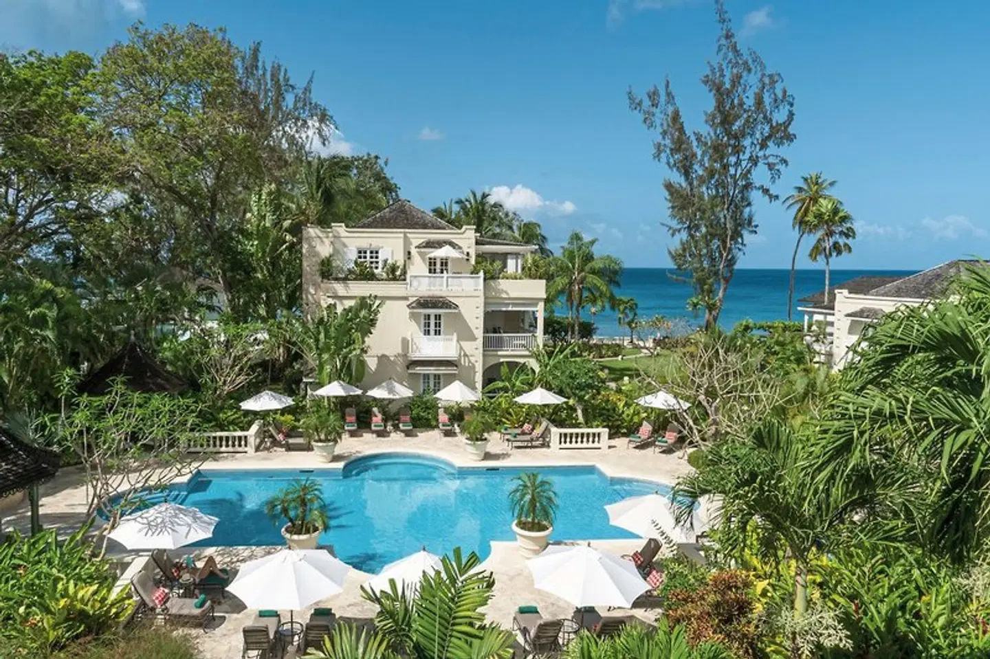 Coral Reef Club OUTDOOR_POOL