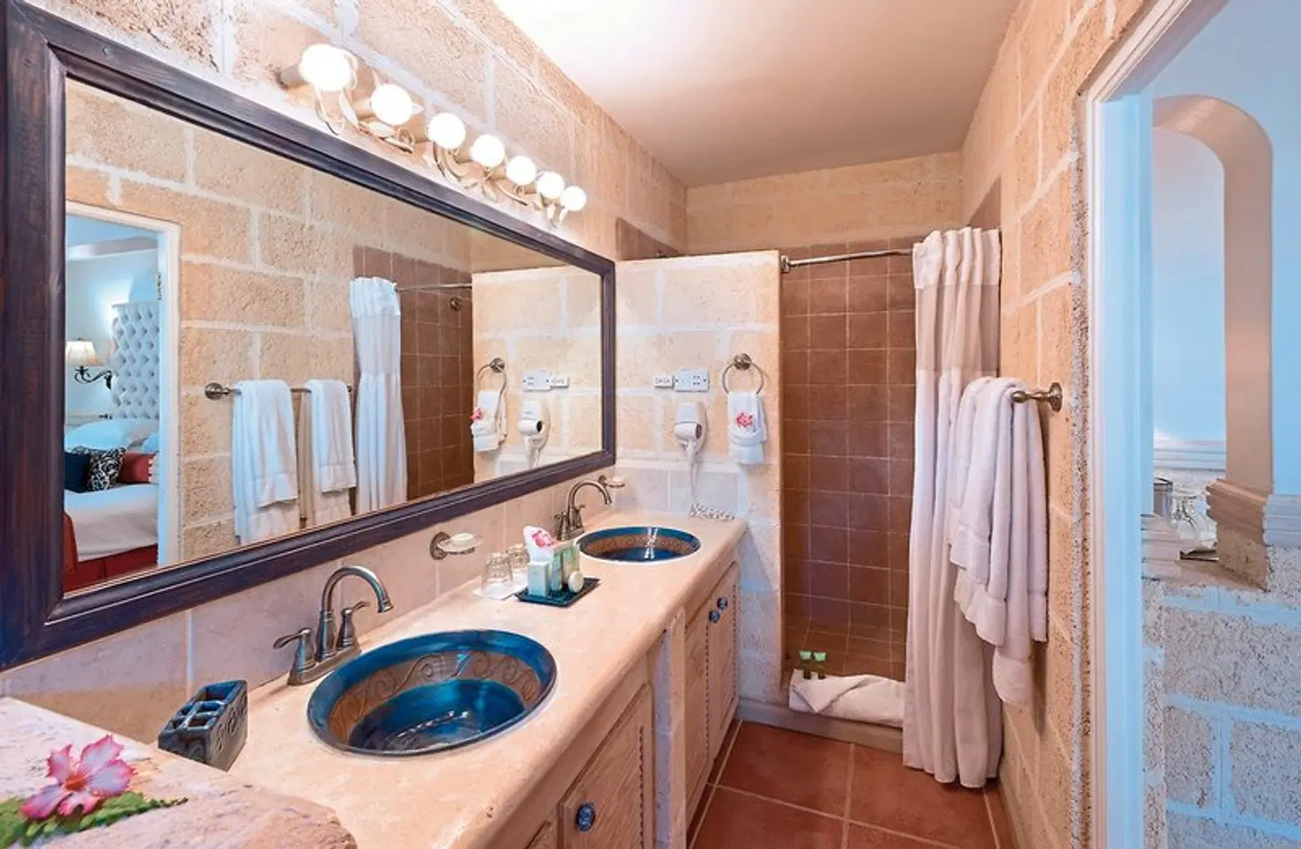 Little Arches Boutique Hotel Badezimmer