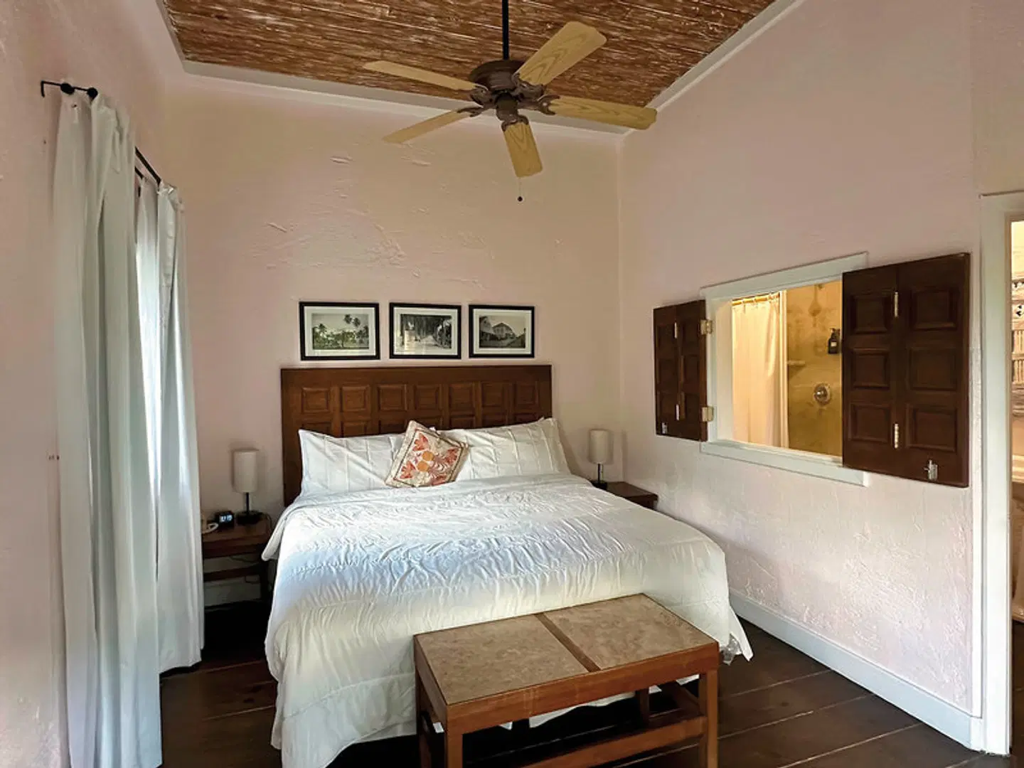 A Stone's Throw Away ROOM_EXAMPLE