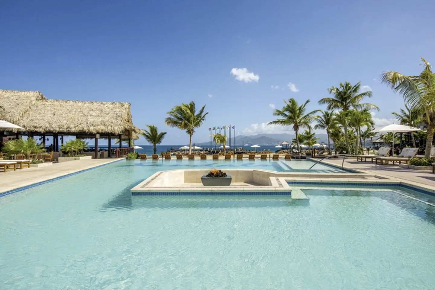 Sandals Grenada OUTDOOR_POOL