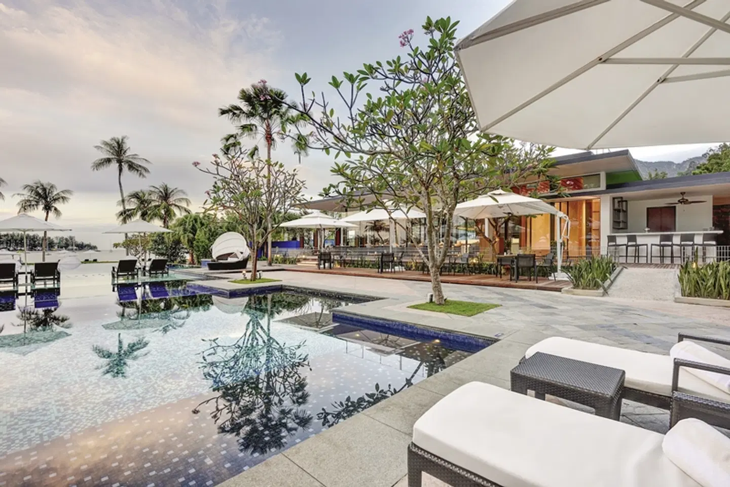 The Danna Langkawi Resort & Beach Villas OUTDOOR_POOL