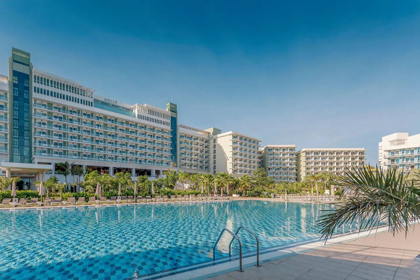 Meliá Internacional EXTERIOR