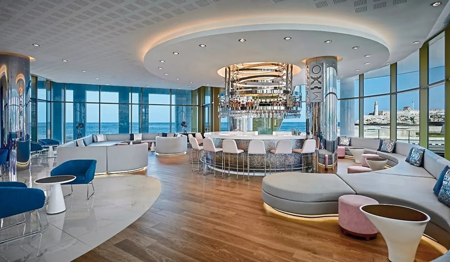 Hotel Habana Bar
