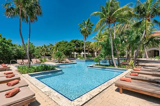Zoëtry Curaçao Resort & Spa OUTDOOR_POOL