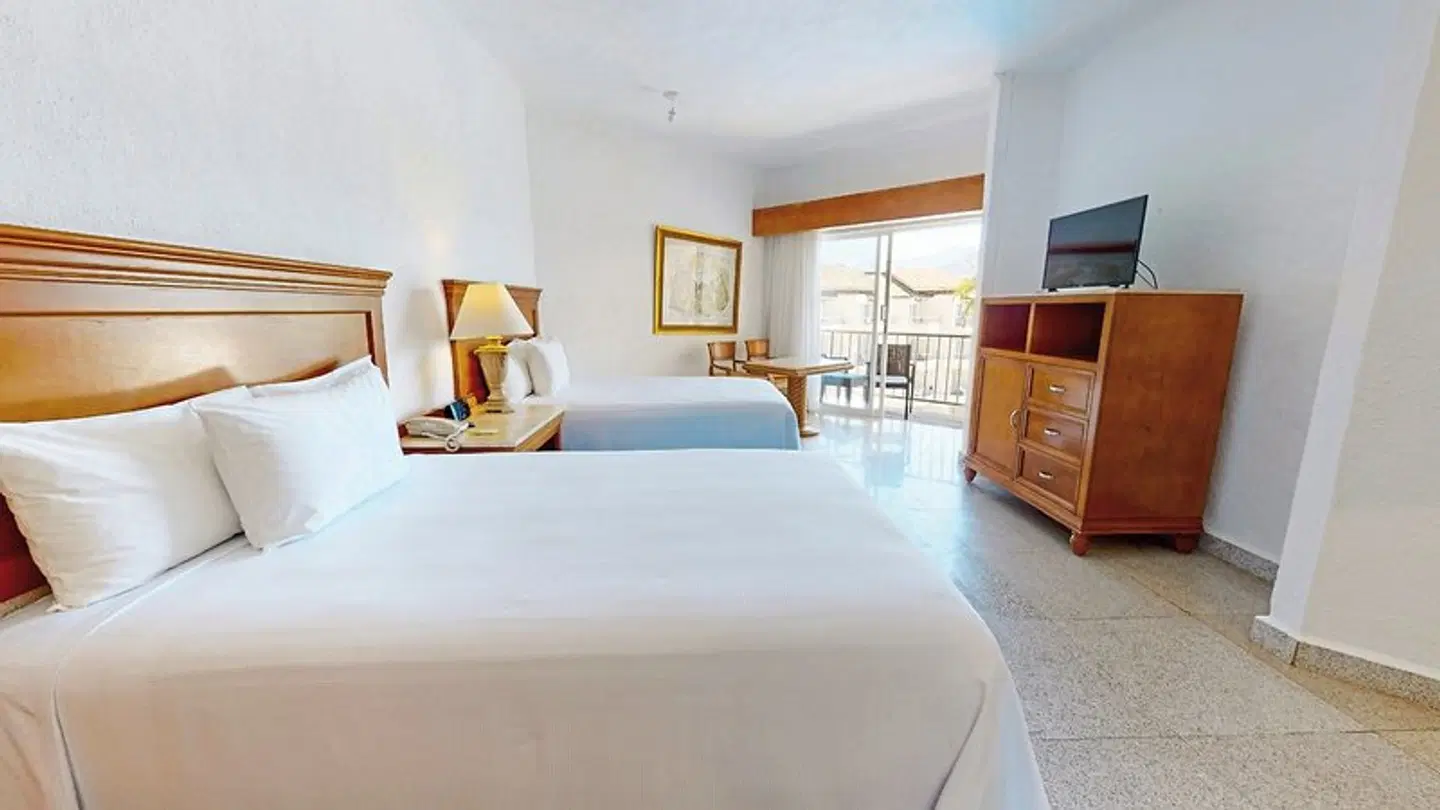 Friendly Fun Puerto Vallarta ROOM_EXAMPLE