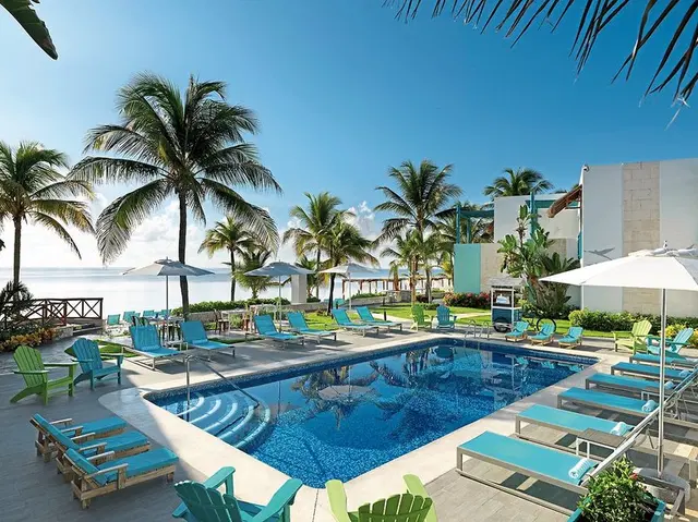 Margaritaville Island Reserve Riviera Cancun by Karisma OUTDOOR_POOL