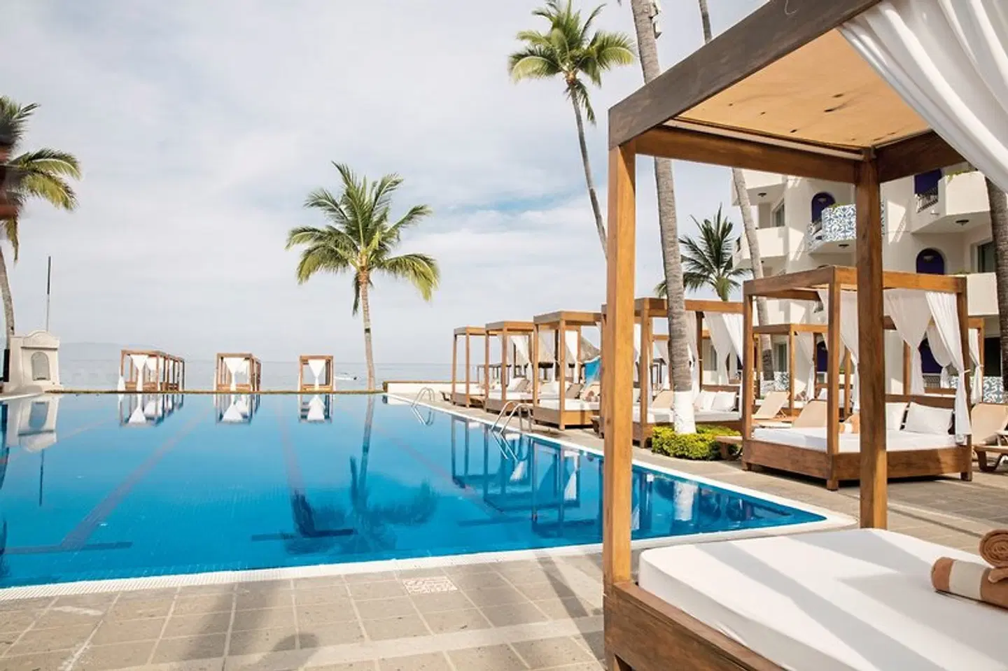 Crown Paradise Golden Puerto Vallarta OUTDOOR_POOL