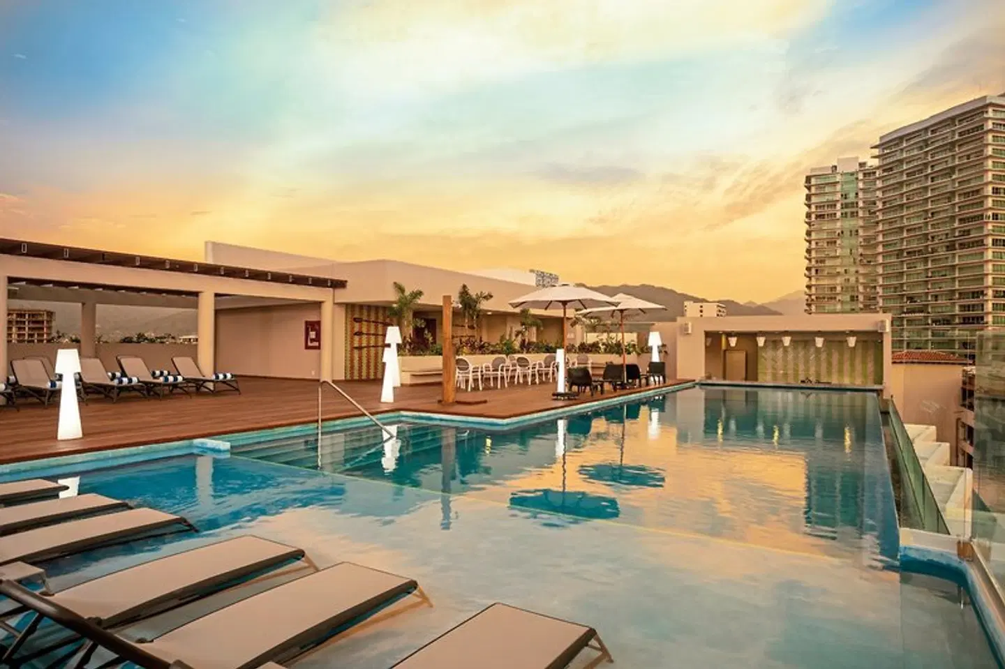 Crown Paradise Golden Puerto Vallarta OUTDOOR_POOL