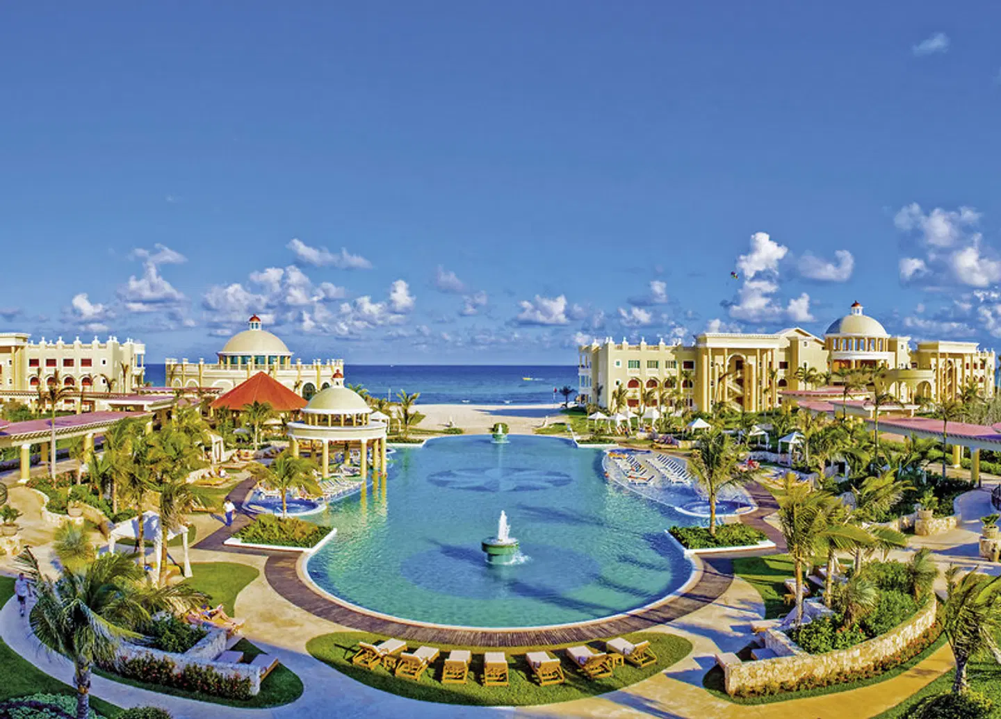 JOIA Paraíso by Iberostar OUTDOOR_POOL