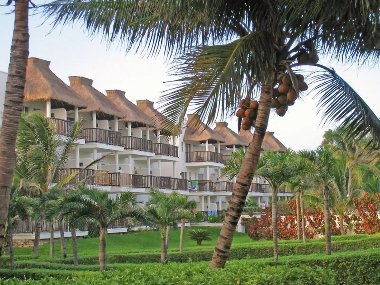 Akumal Bay Beach Resort & Spa EXTERIOR