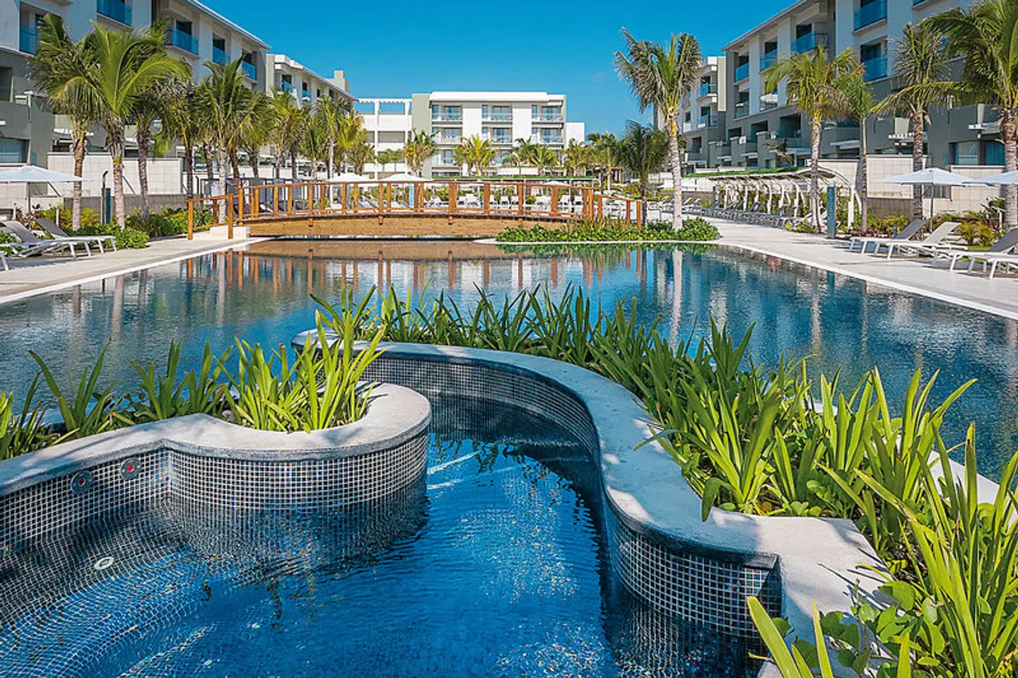 Catalonia Grand Costa Mujeres OUTDOOR_POOL