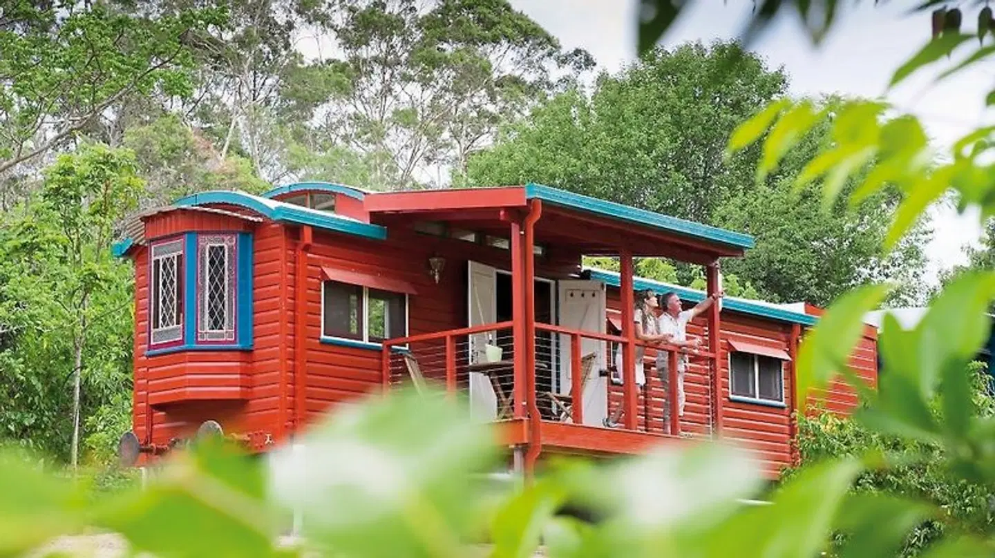 Glass House Mountains Ecolodge EXTERIOR