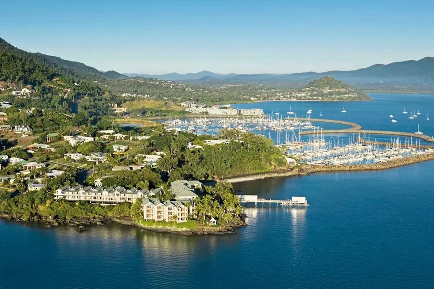 Coral Sea Resort LANDSCAPE