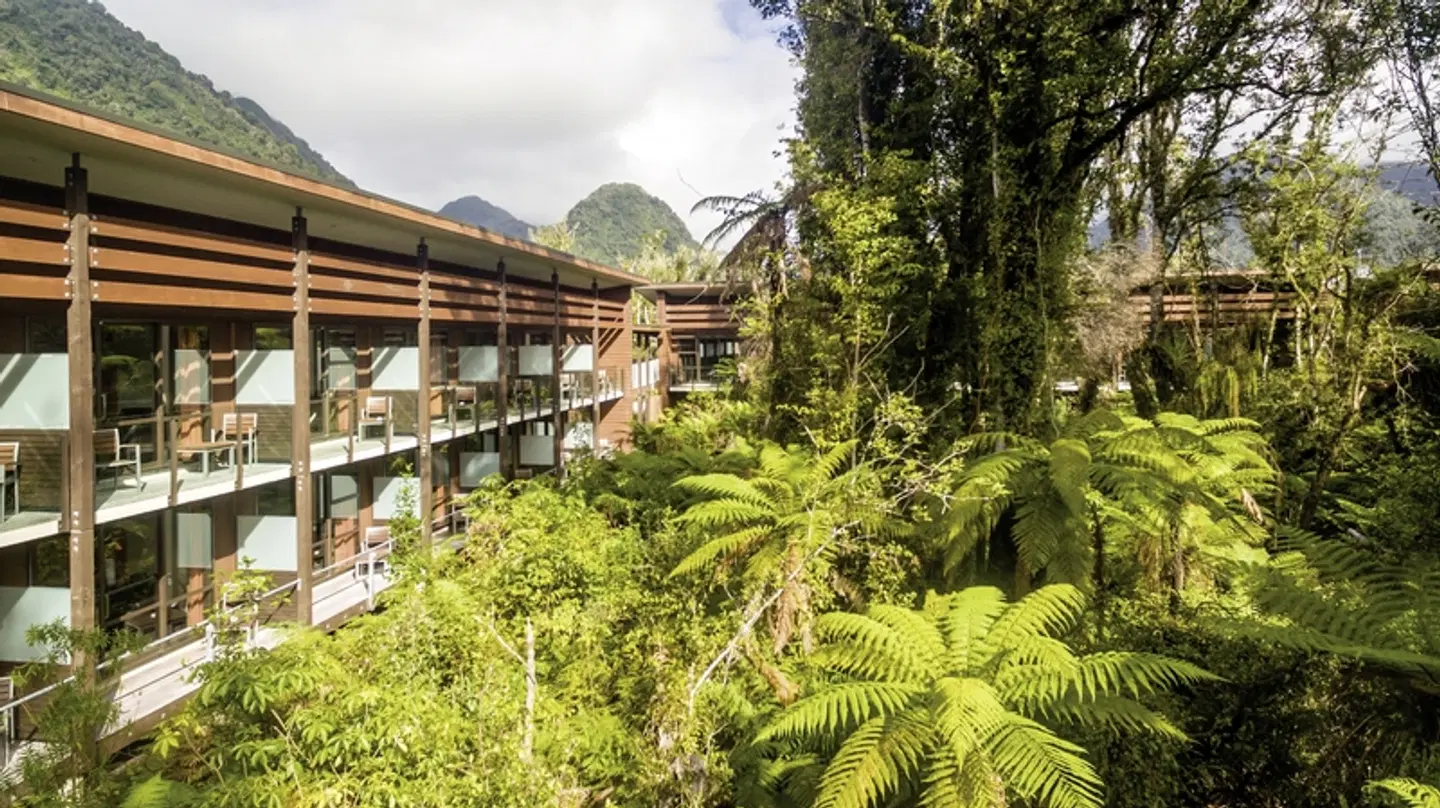 Legacy Te Waonui Hotel Franz Josef Garten