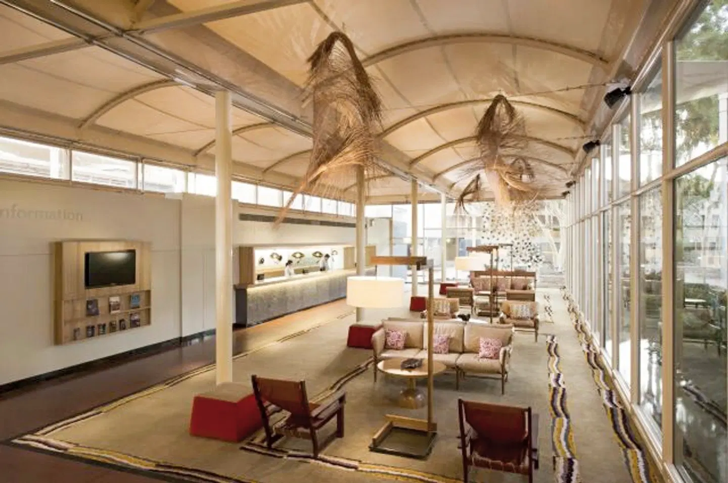 Sails In The Desert LOUNGE_LOBBY