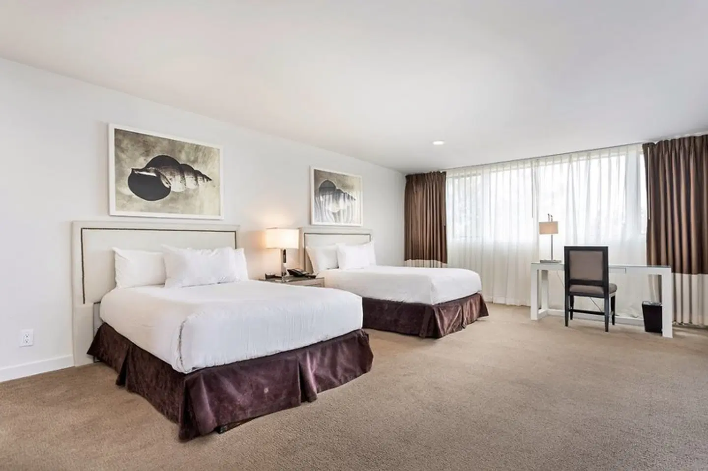 Luxe Sunset Boulevard Hotel ROOM_EXAMPLE