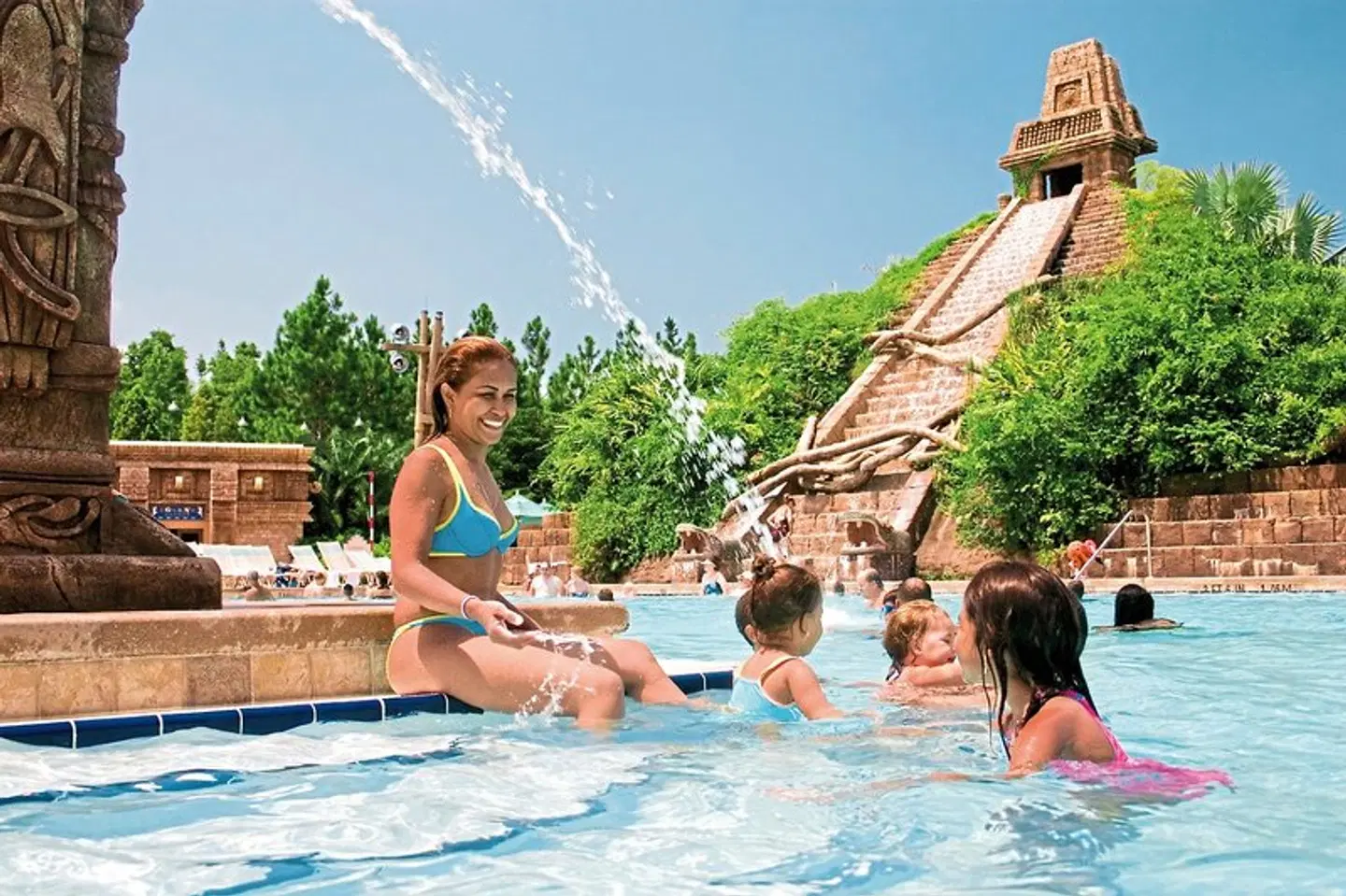 Disney's Coronado Springs Resort OUTDOOR_POOL