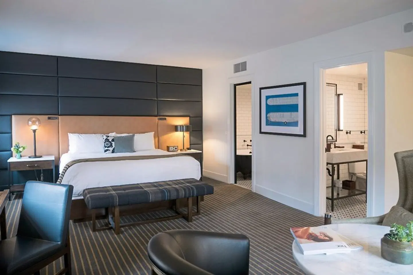 Hotel Theodore ROOM_EXAMPLE