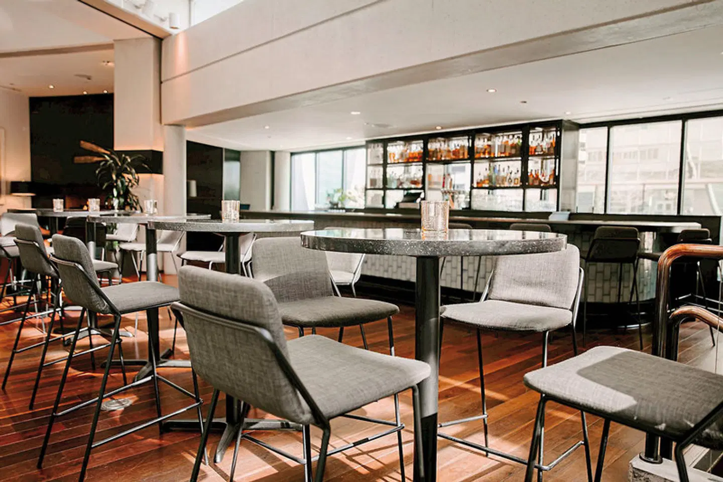 Hotel Murano Bar