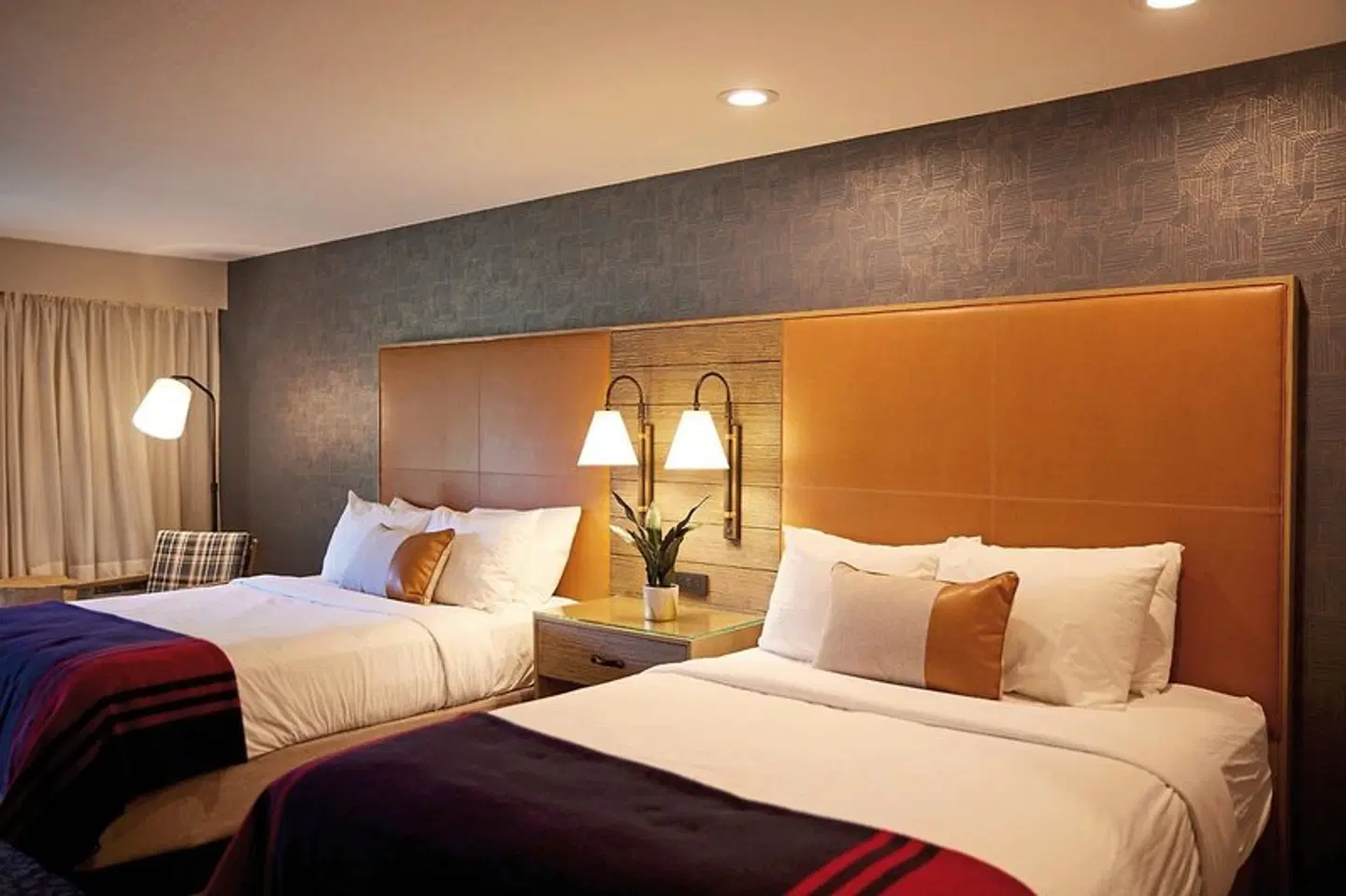Riverhouse Lodge ROOM_EXAMPLE