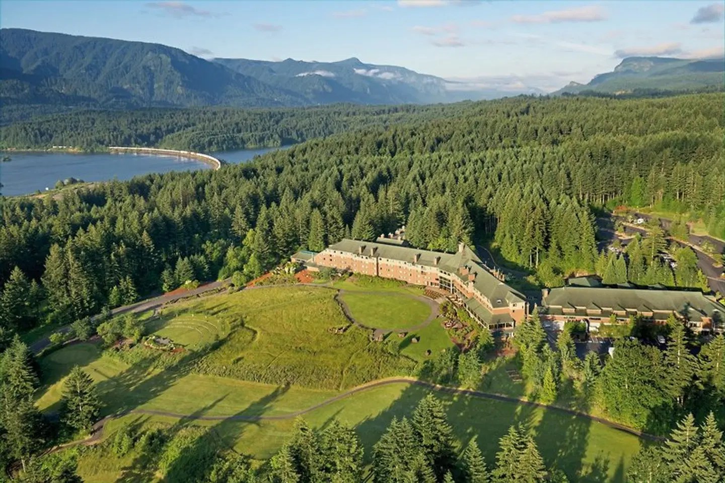 Skamania Lodge LANDSCAPE