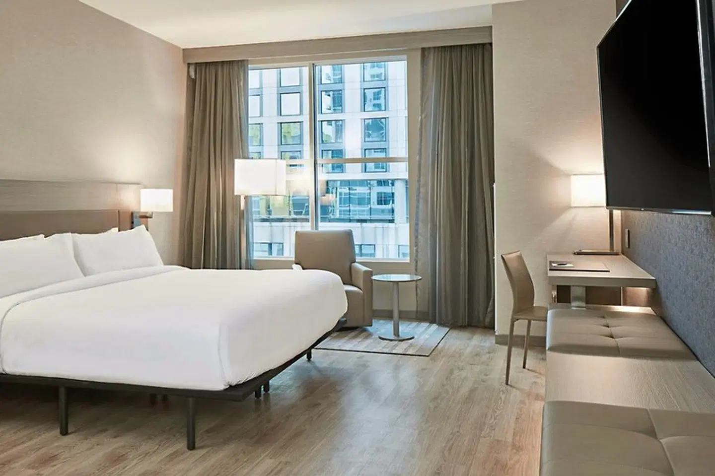 AC Hotel Nashville Downtown ROOM_EXAMPLE