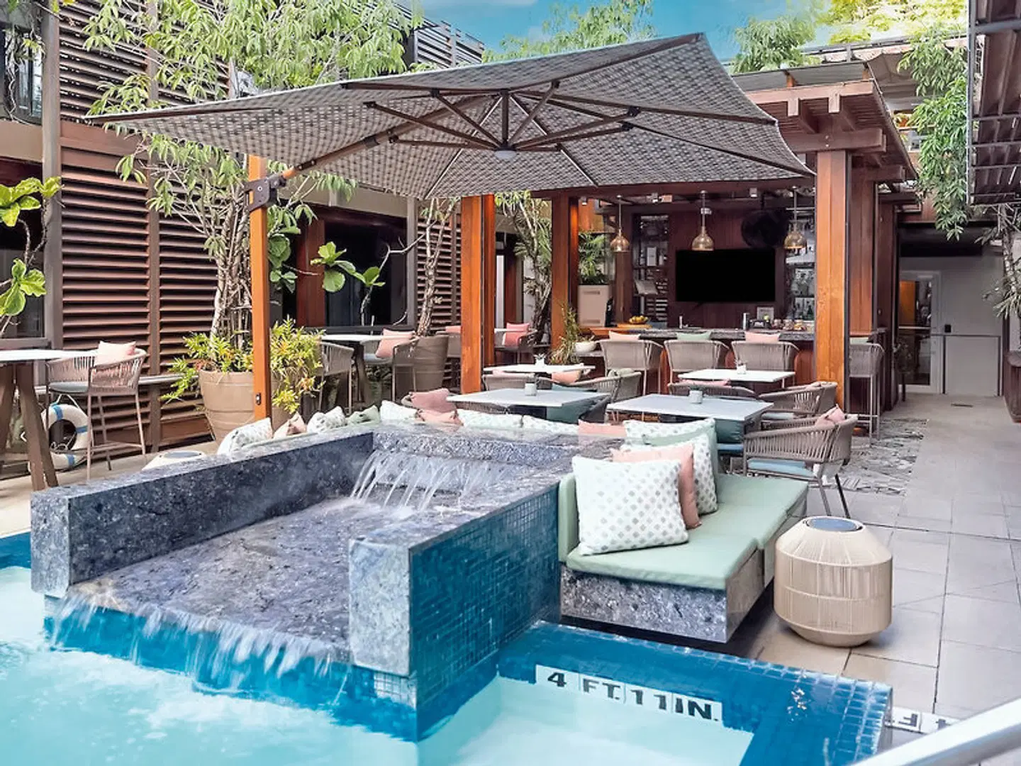 Lennox Miami Beach OUTDOOR_POOL