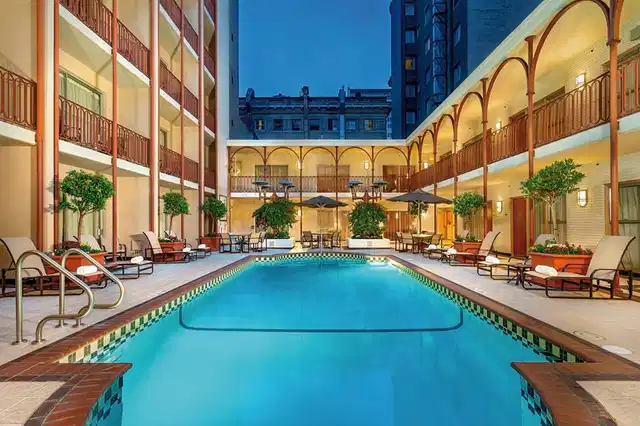 Handlery Union Square Pool