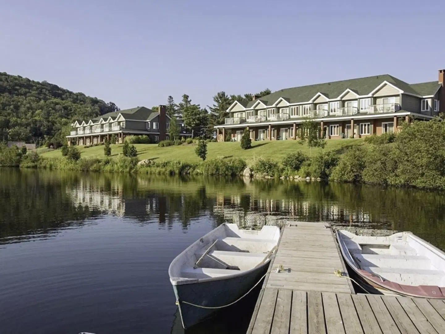 Lac A L'Eau Claire - Hotellerie Champetre Aussenansicht