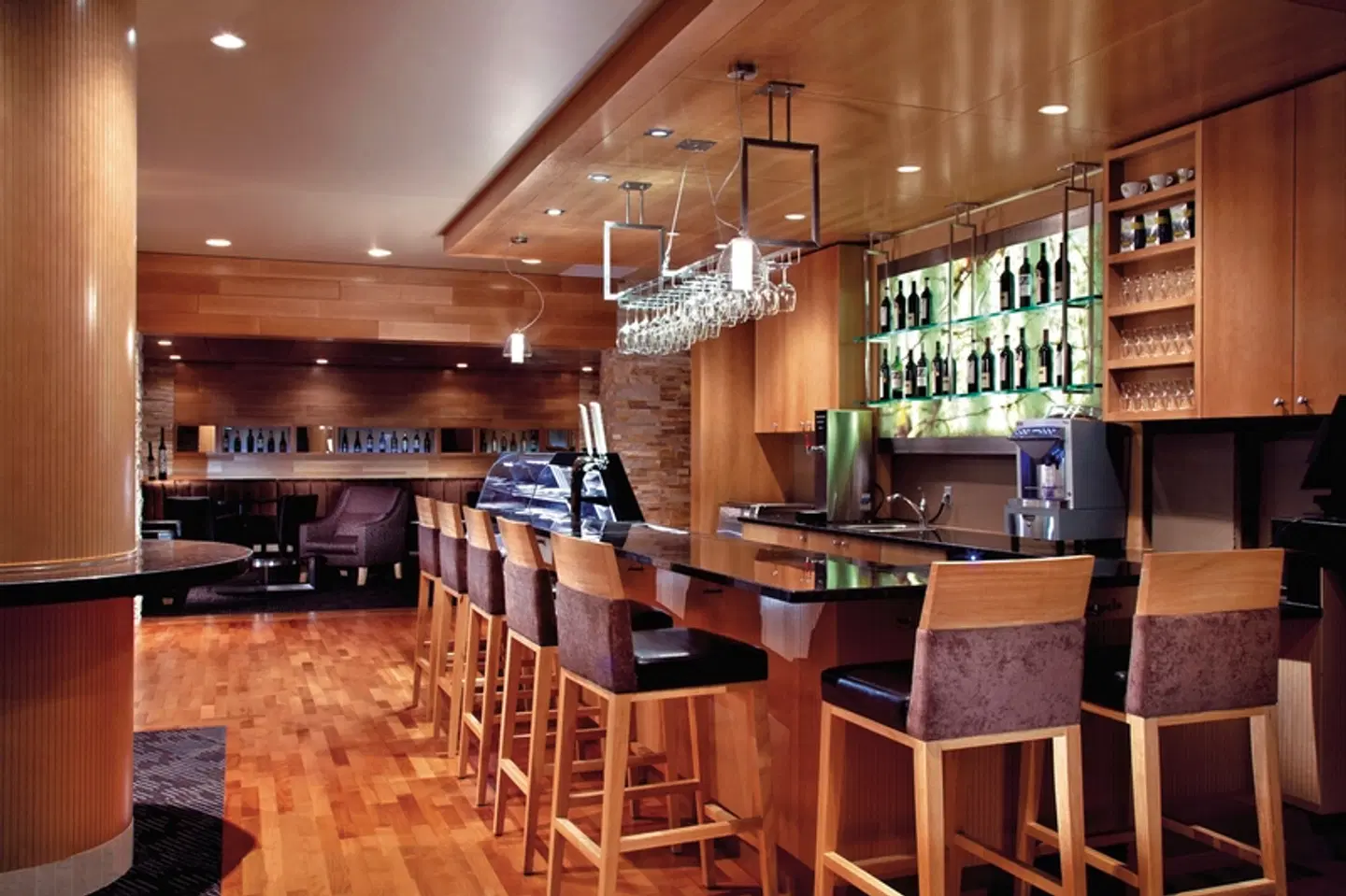 Sparkling Hill Resort Bar