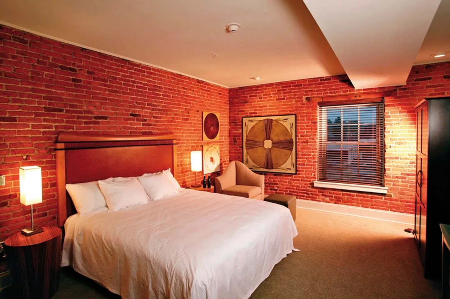 Lancaster Arts Hotel ROOM_EXAMPLE
