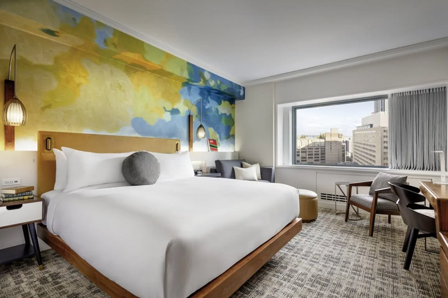 Fairmont The Queen Elizabeth ROOM_EXAMPLE