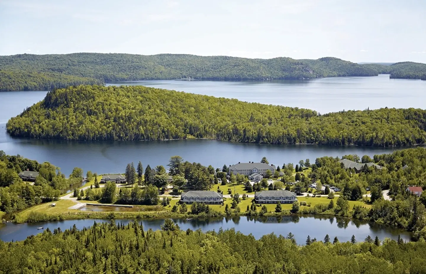 Lac A L'Eau Claire - Hotellerie Champetre Landschaft