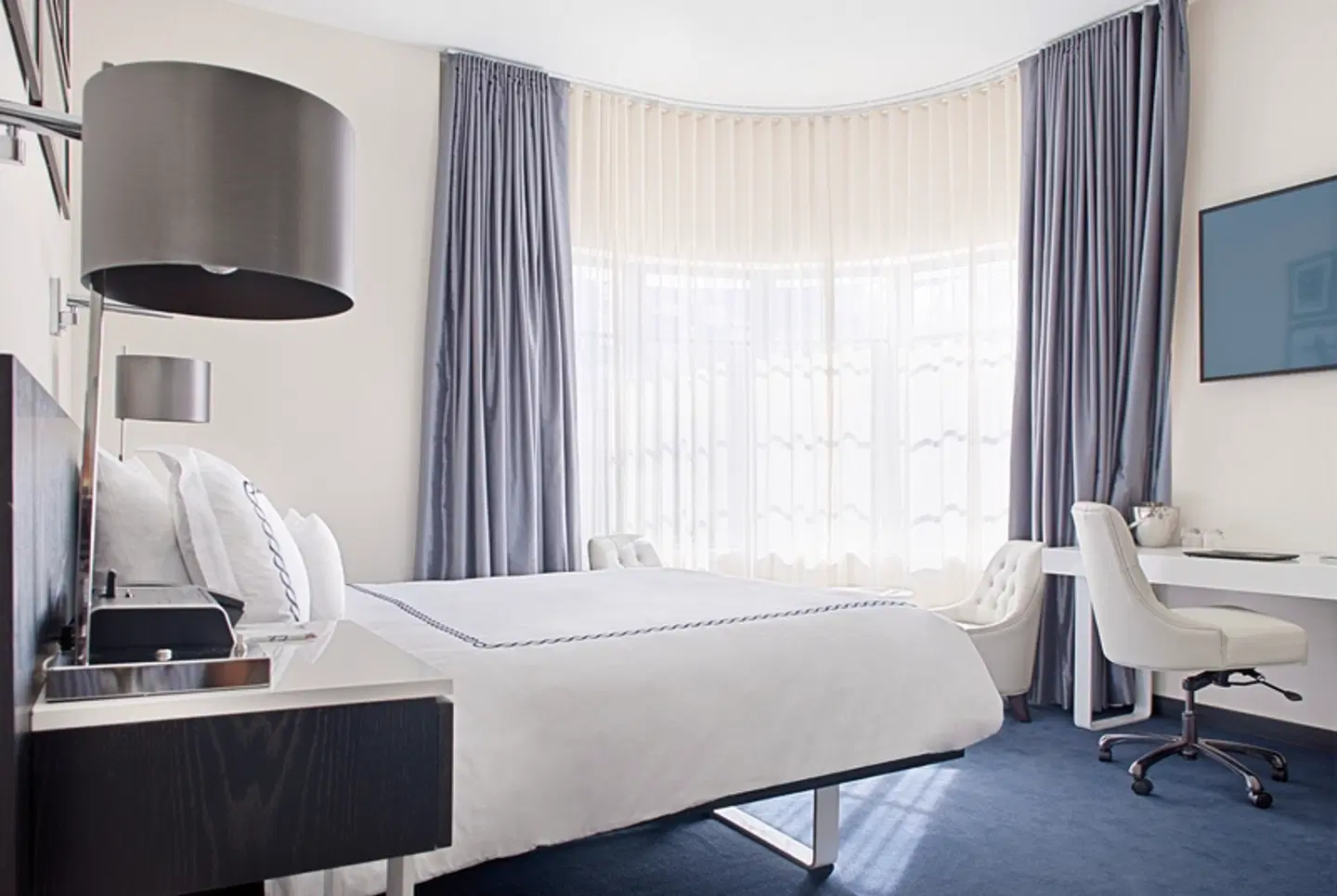 Gale South Beach, Curio Collection by Hilton ROOM_EXAMPLE