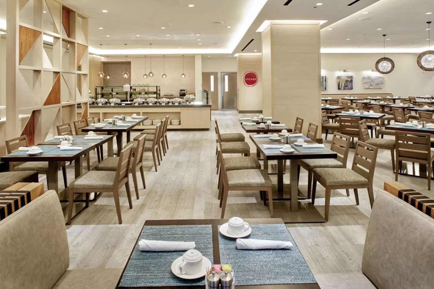 Alohilani Resort Waikiki Beach Restaurant