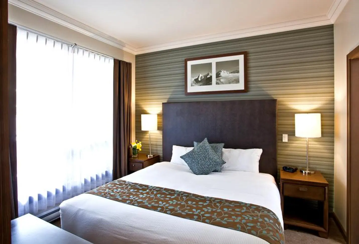 The Sutton Place Hotel Revelstoke Mountain Resort ROOM_EXAMPLE