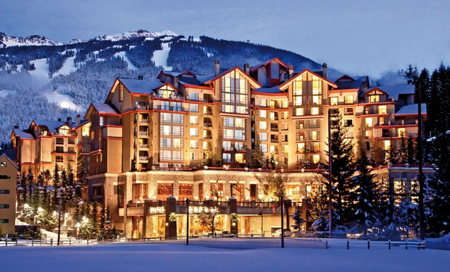Westin Resort & Spa, Whistler EXTERIOR