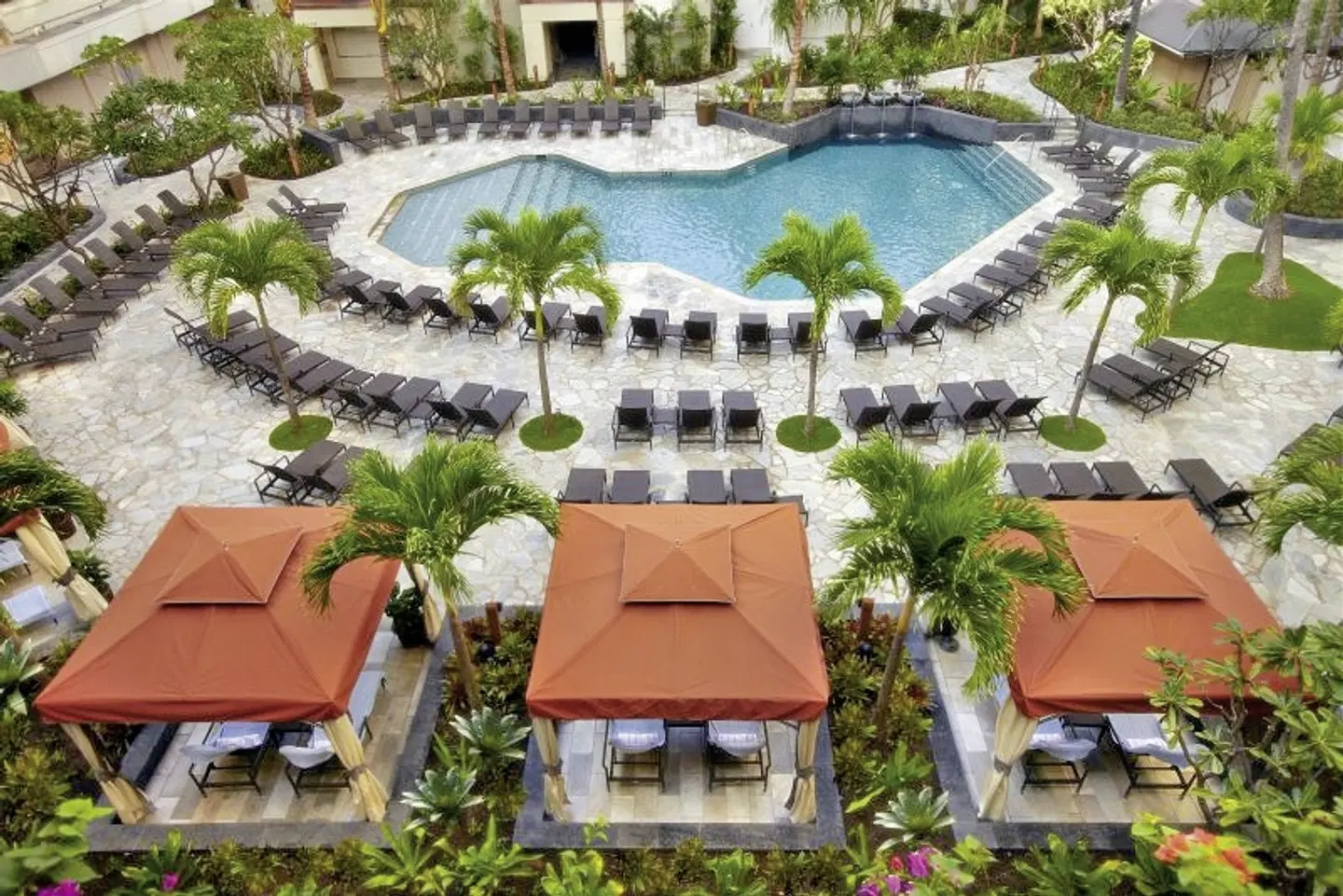 Hilton Hawaiian Village Waikiki Beach Resort EXTERIOR